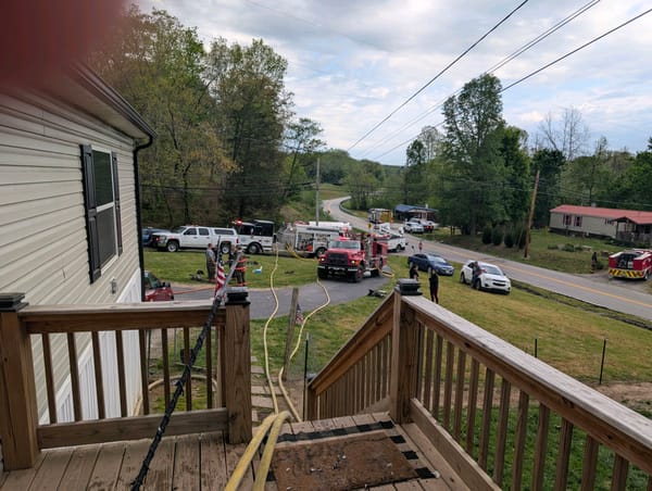 🚨 Close Call on Red Lick Road 🚨